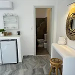 Magginas * Parikia (Paros)