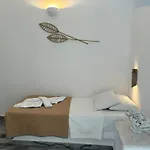 Magginas * Parikia (Paros)