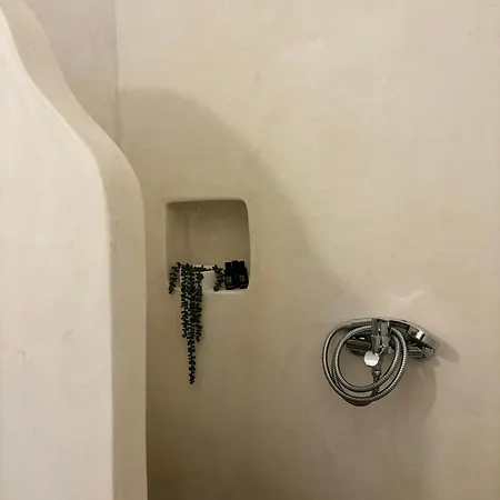 Magginas * Páros